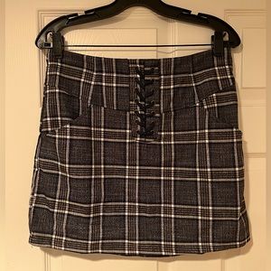 3/$15 Heartloom Plaid Skirt